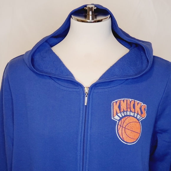 Official NBA New York Knicks Team Tackle Hoodie - Picture 3 of 15